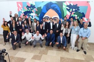 Alianza público-privada permitirá desarrollo de primer bus a hidrógeno hecho en Chile