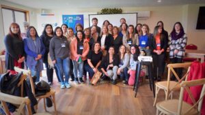 Aysén: Encuentro de mujeres en acuicultura destacó su papel en la industria