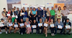 Certifican a 30 emprendedores de primera incubadora de negocios en Tarapacá