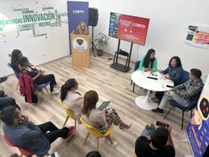 Emprendedores protagonizan conversatorio “Atacama Emprende Sostenible”