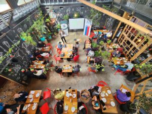 Incubadora Cowo impulsa la innovación en la industria alimentaria con encuentro de primera generación de startups