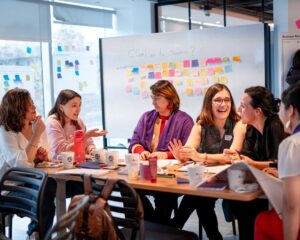 Her Global Impact y Corfo lanzan “Globalizadas” primera Academia de Emprendimiento femenino en Los Lagos