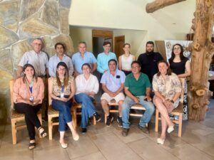 Maule: En Rauco se realizó taller sobre aspectos tributarios para exportación a pymes apícolas