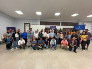 Arica y Parinacota: Compartieron experiencia española en uso de tecnologías para una producción limpia